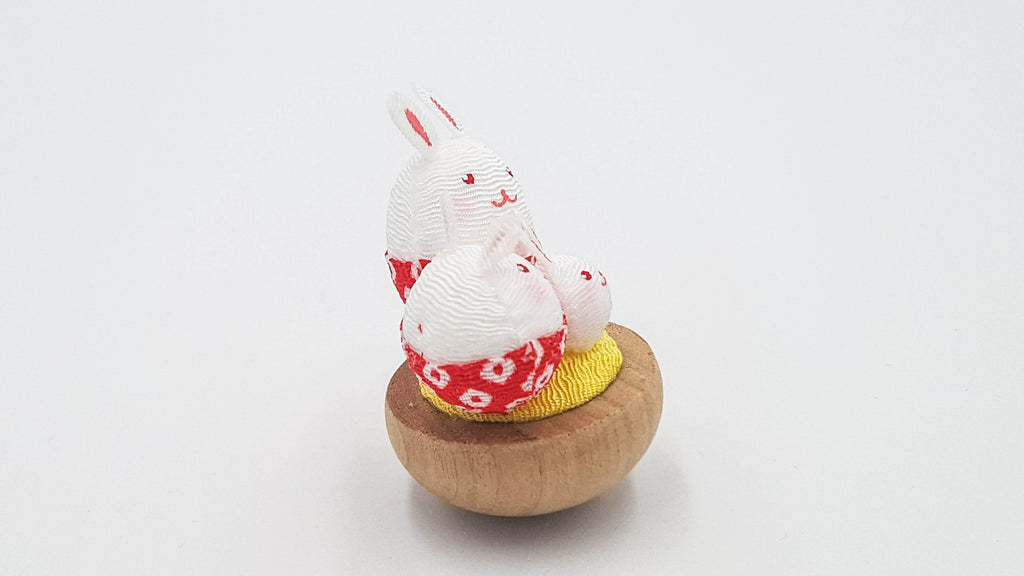 Japanese lucky charm figurine Family Animals in chirimen fabric and wood handmade in Japan
