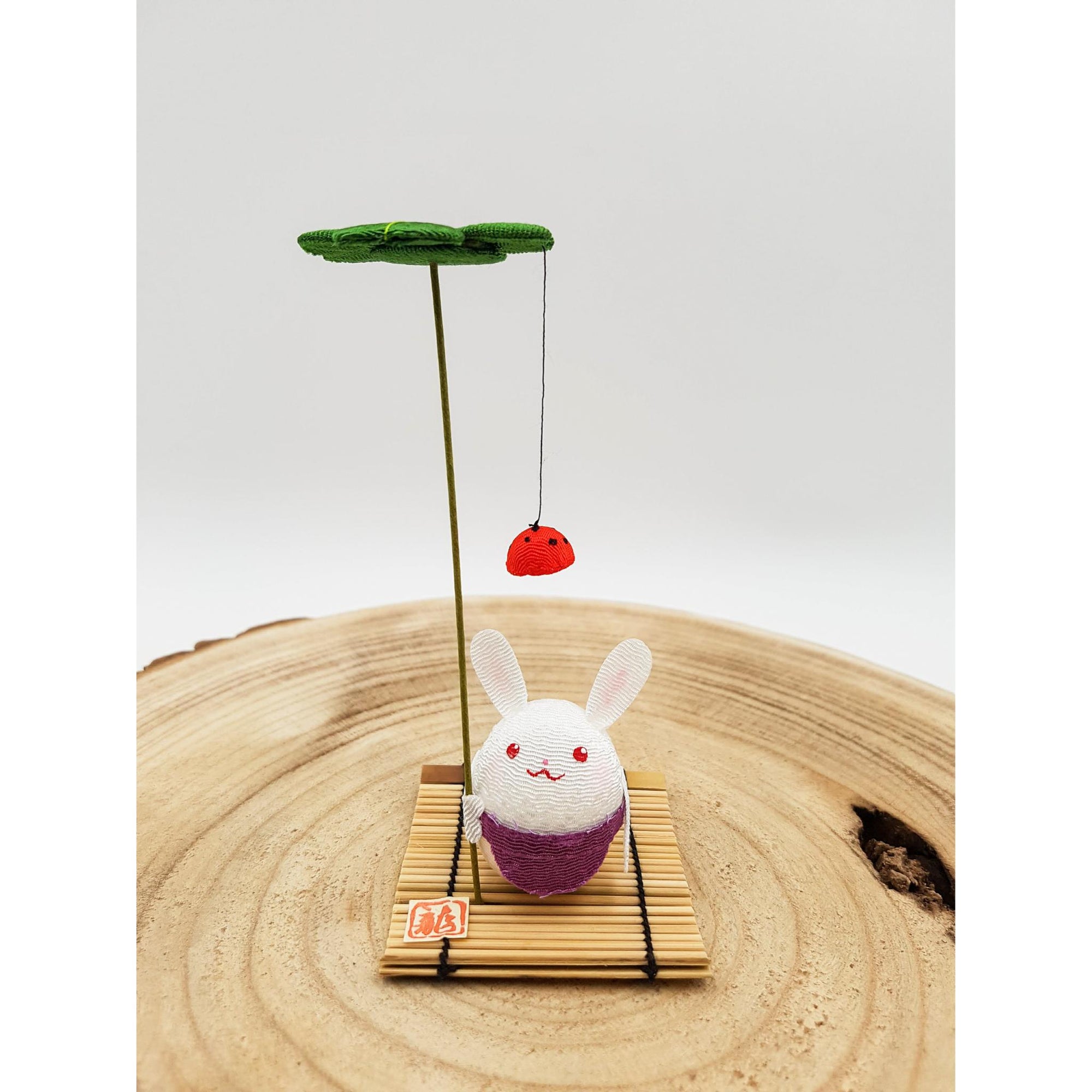 Figurine porte-bonheur Animaux en tissu japonais et bambou fait main