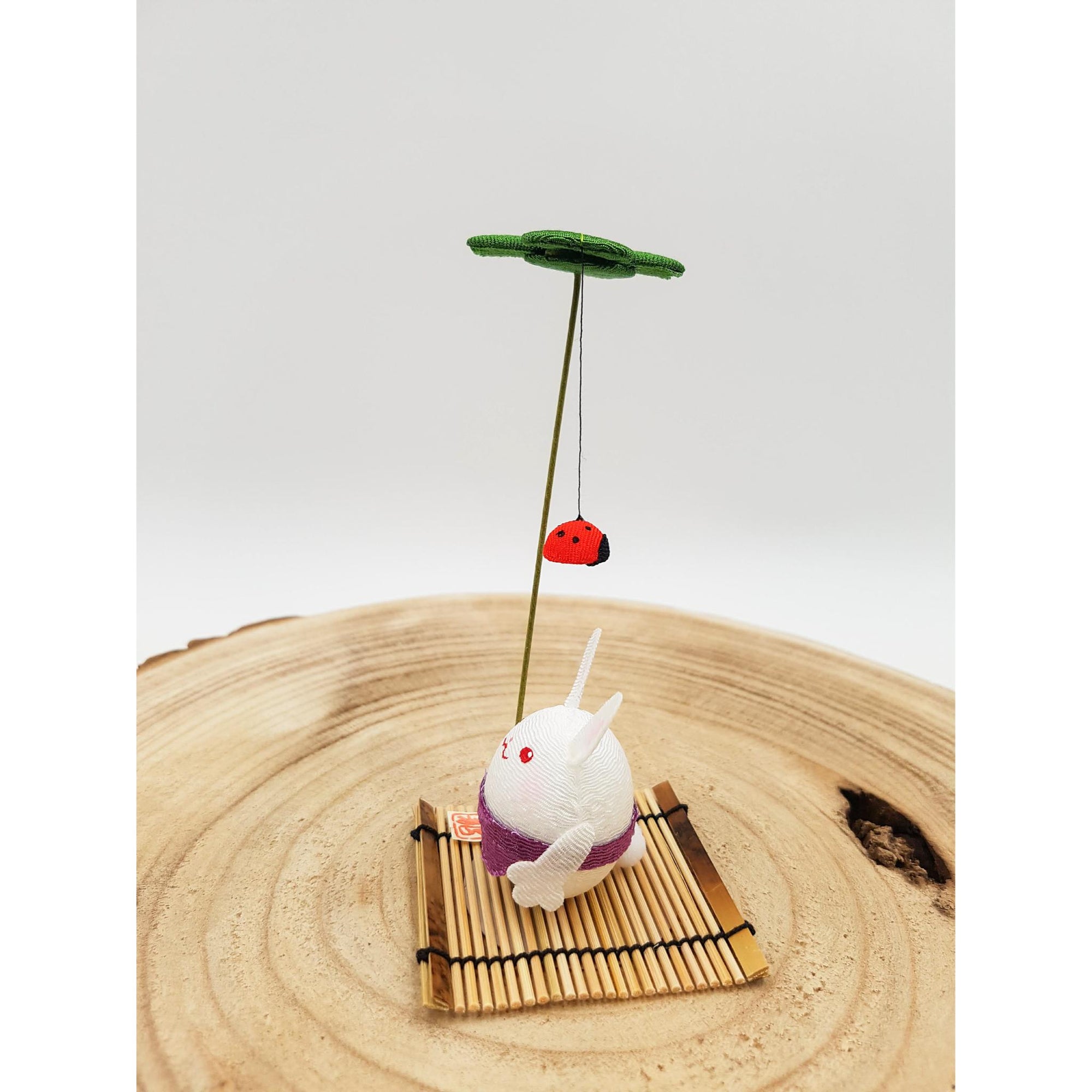 Figurine porte-bonheur Animaux en tissu japonais et bambou fait main