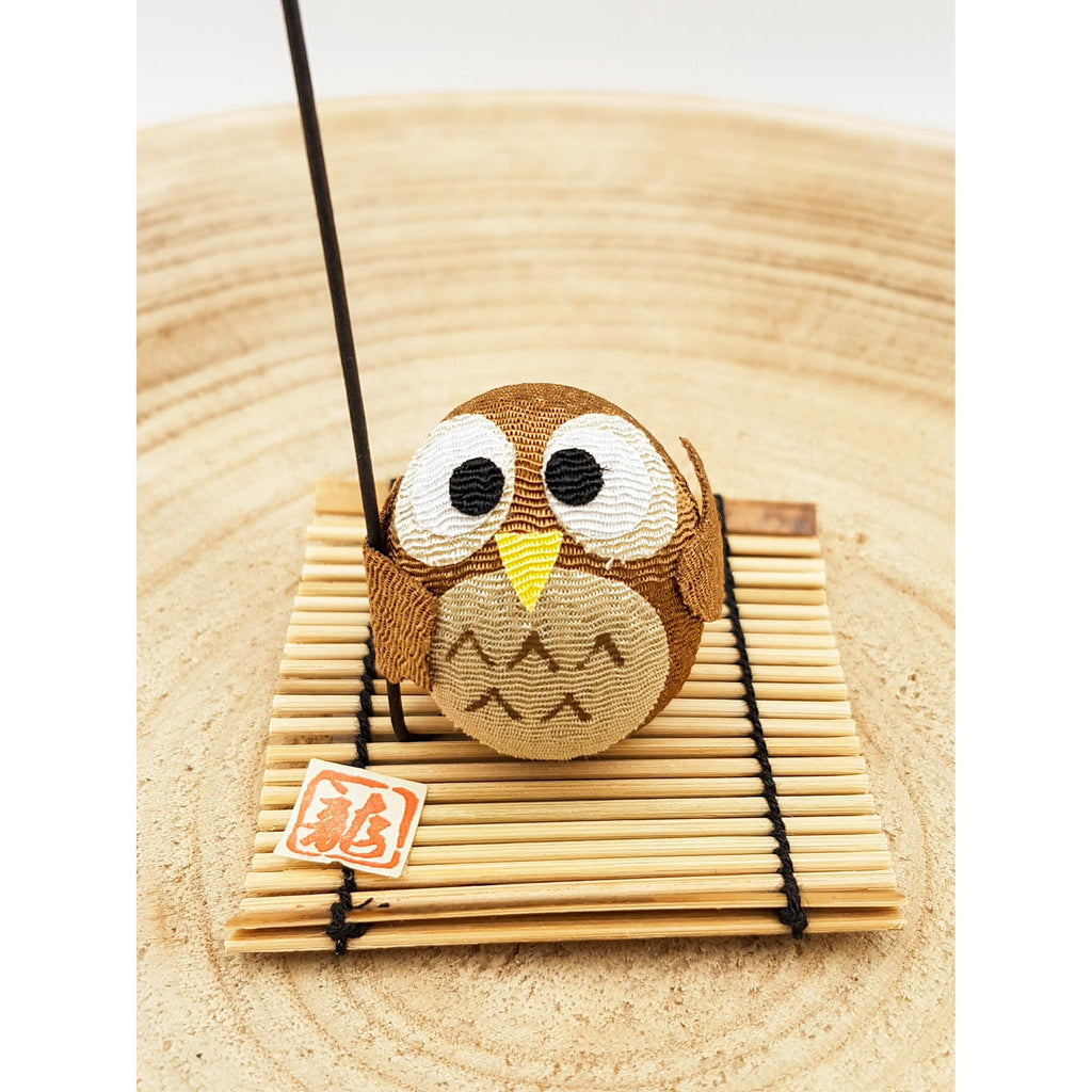 Figurine porte-bonheur Animaux en tissu japonais et bambou fait main