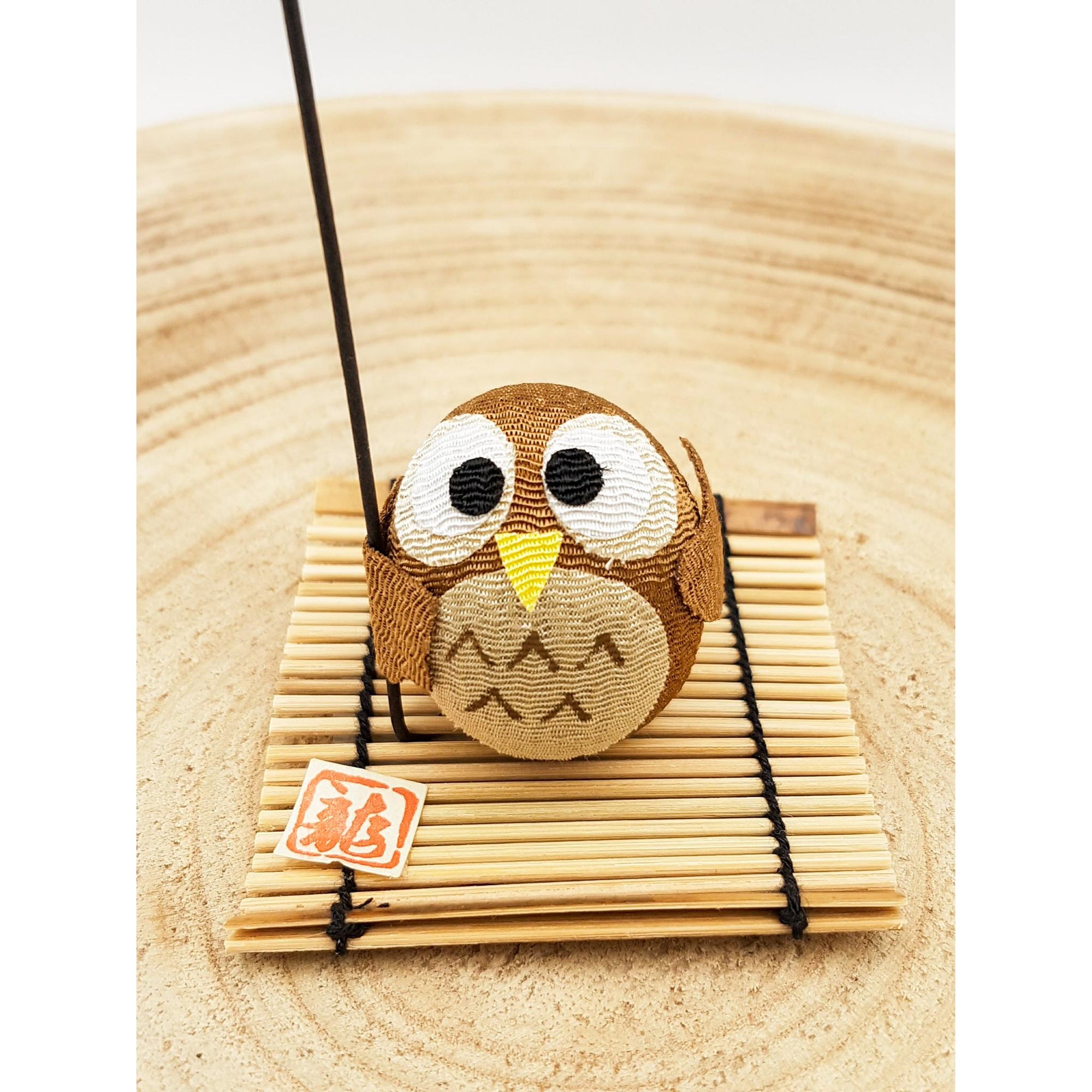Figurine porte-bonheur Animaux en tissu japonais et bambou fait main