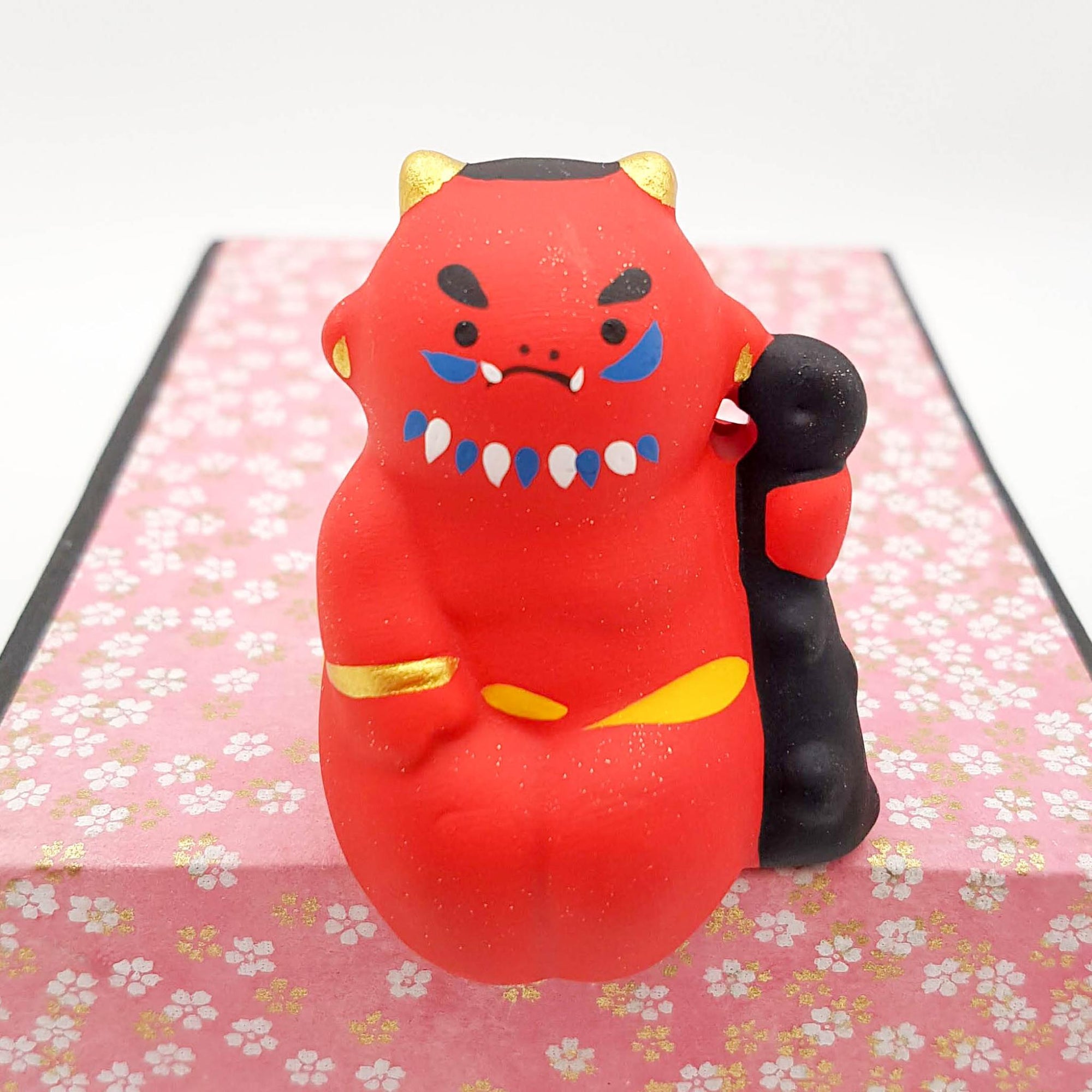 Figurines Osuwari assises en terre cuite et peint Japon fait main artisanal