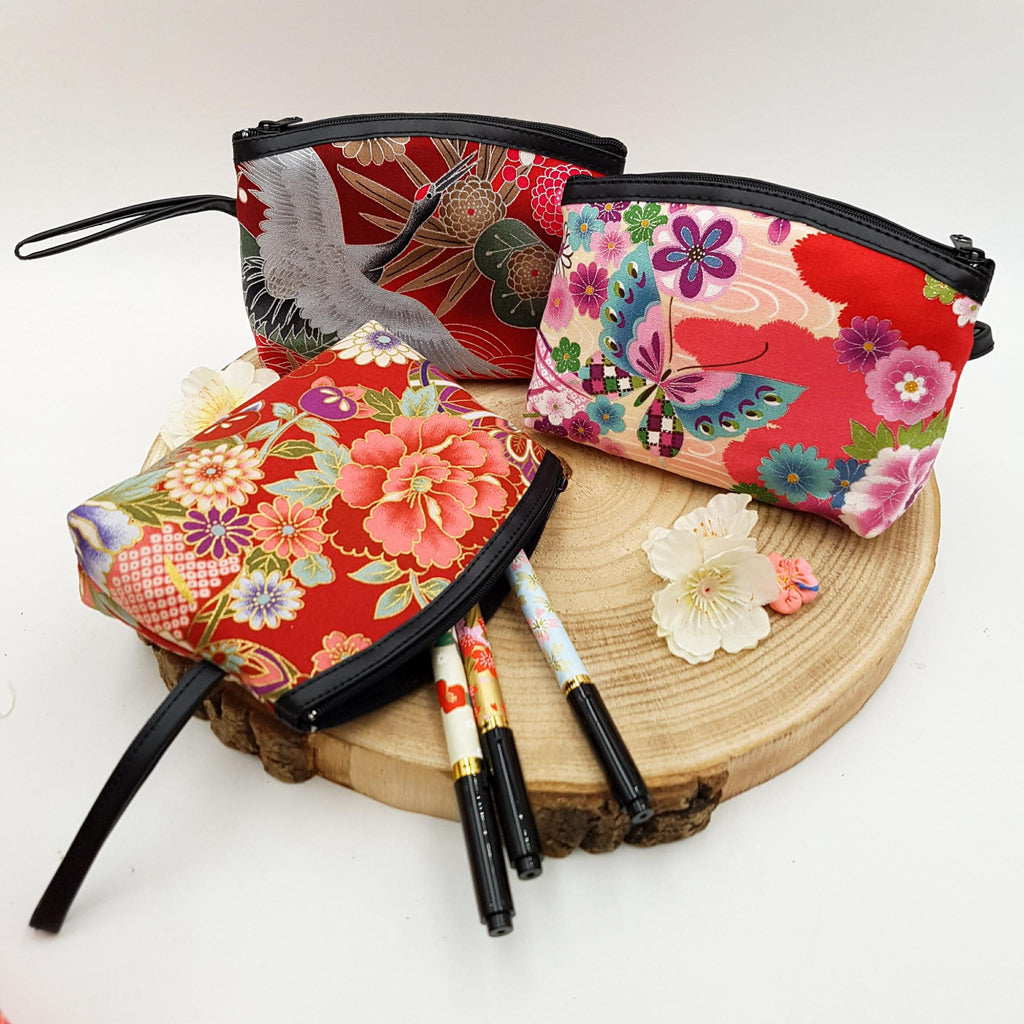 Japanese pouch 100% cotton imitation leather and floral pattern
