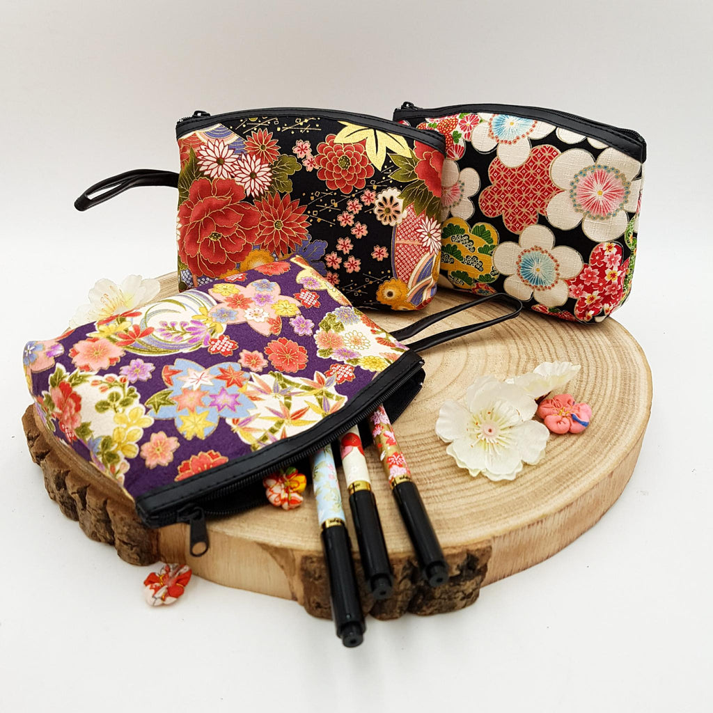 Japanese pouch 100% cotton imitation leather and floral pattern