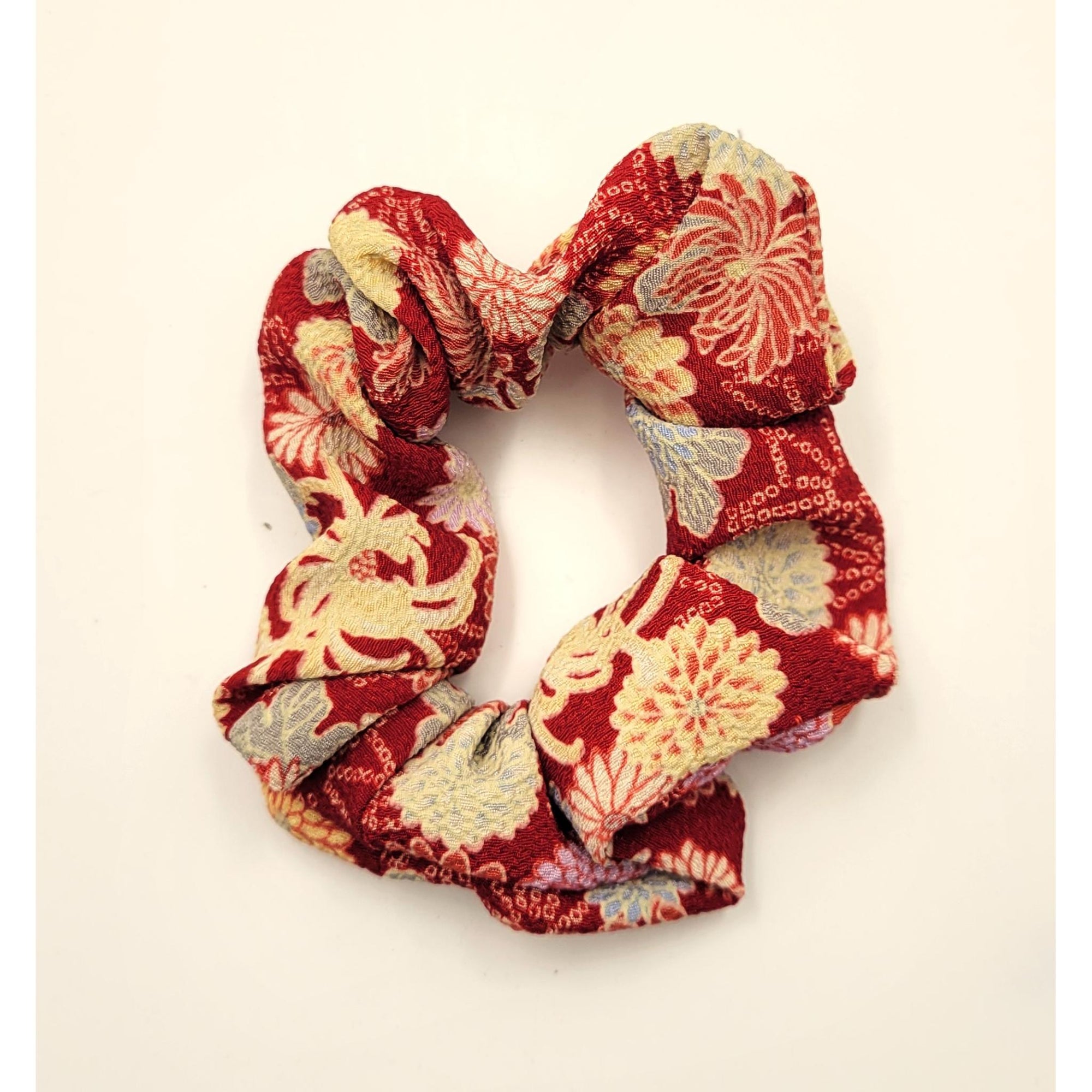 Chouchou en tissu chirimen