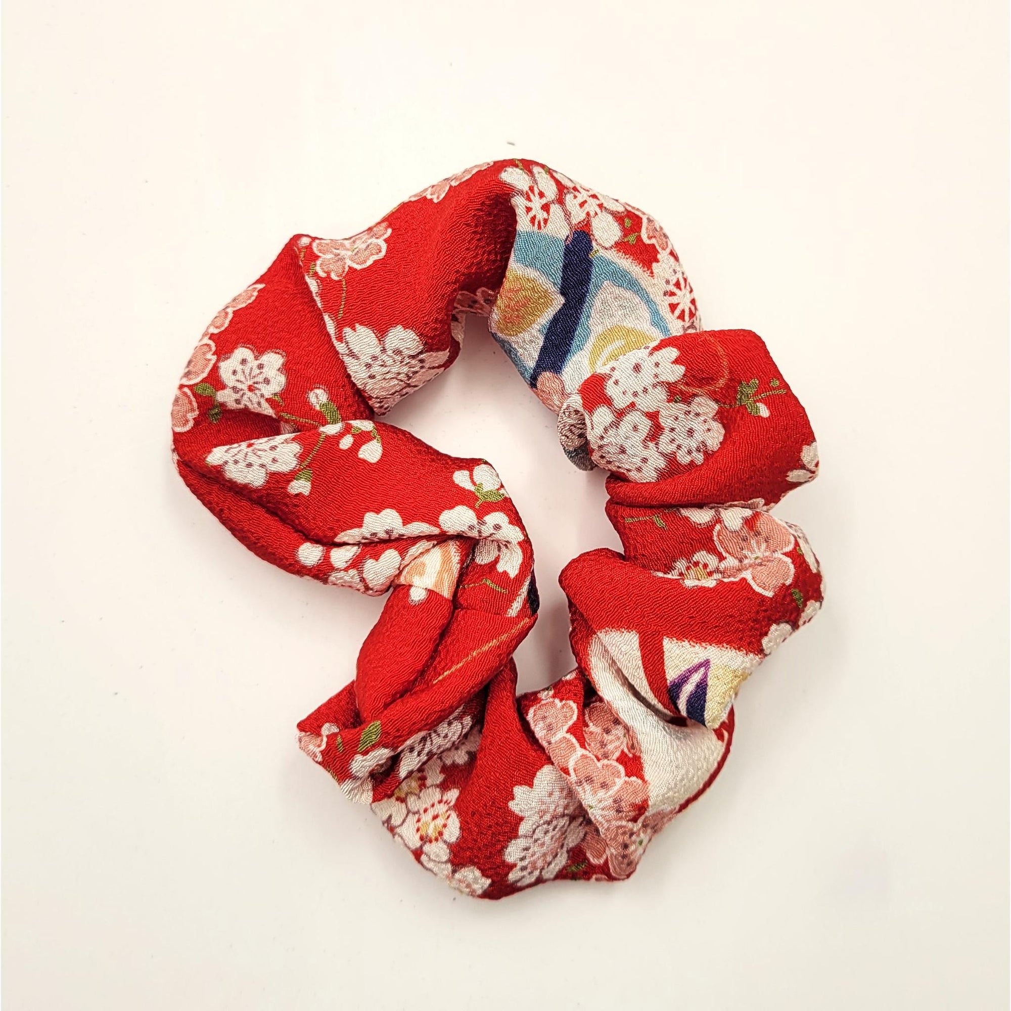 Chouchou en tissu chirimen