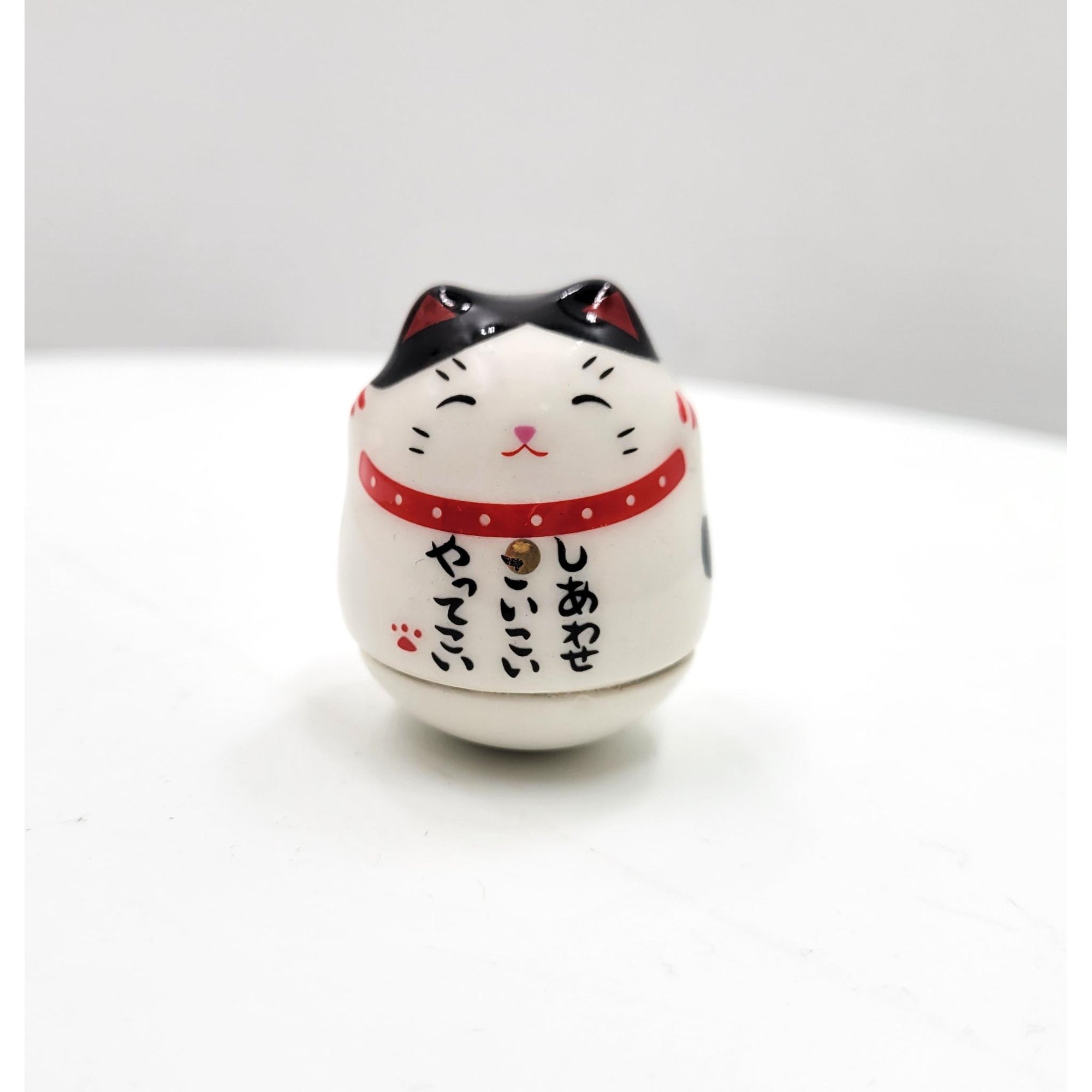 Figurine porte-bonheur culbuto MANEKINEKO en céramique