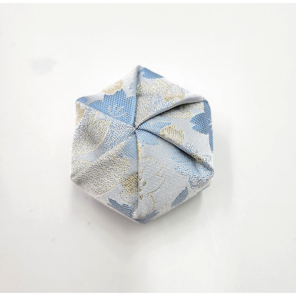 Japanese fabric box – Nuno Kōgō (布香盒)