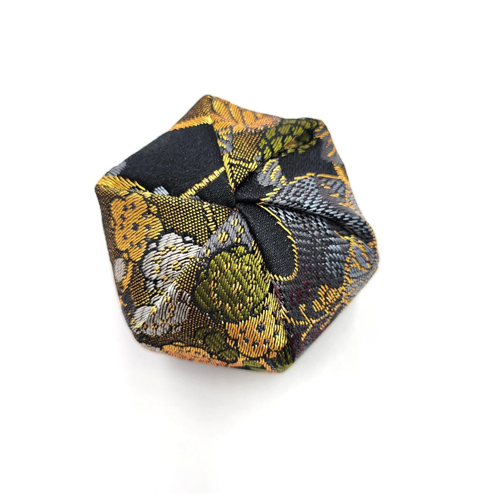 Japanese fabric box – Nuno Kōgō (布香盒)