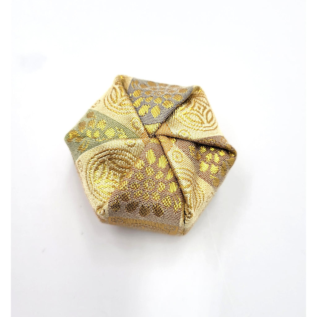 Japanese fabric box – Nuno Kōgō (布香盒)