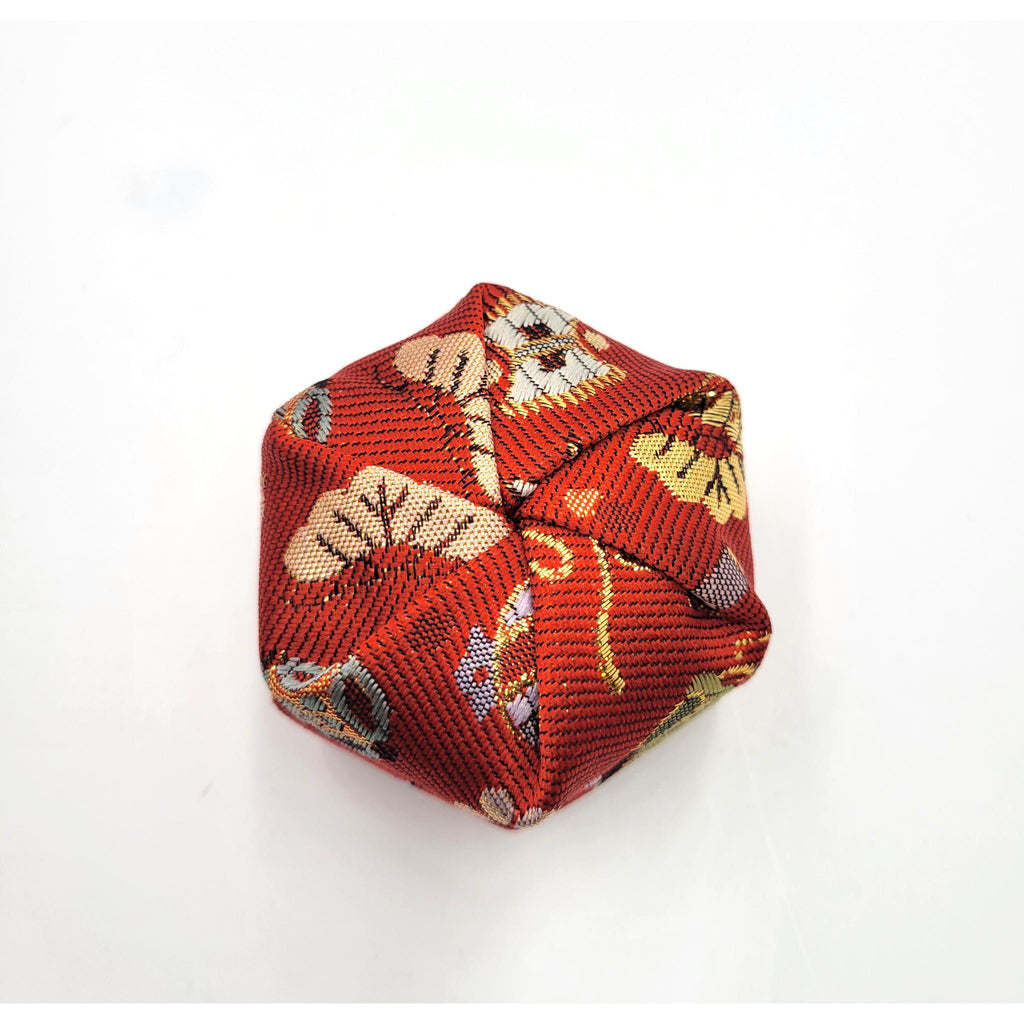 Japanese fabric box – Nuno Kōgō (布香盒)