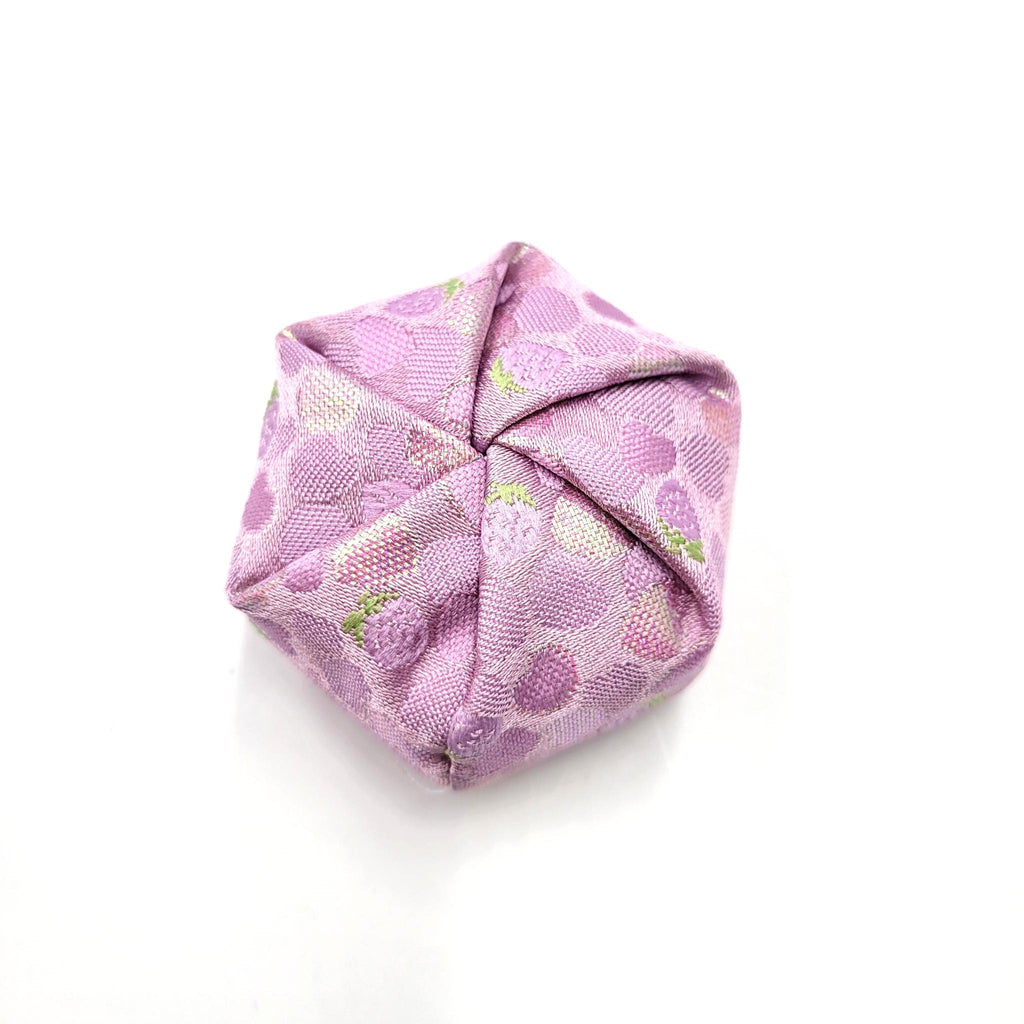 Japanese fabric box – Nuno Kōgō (布香盒)